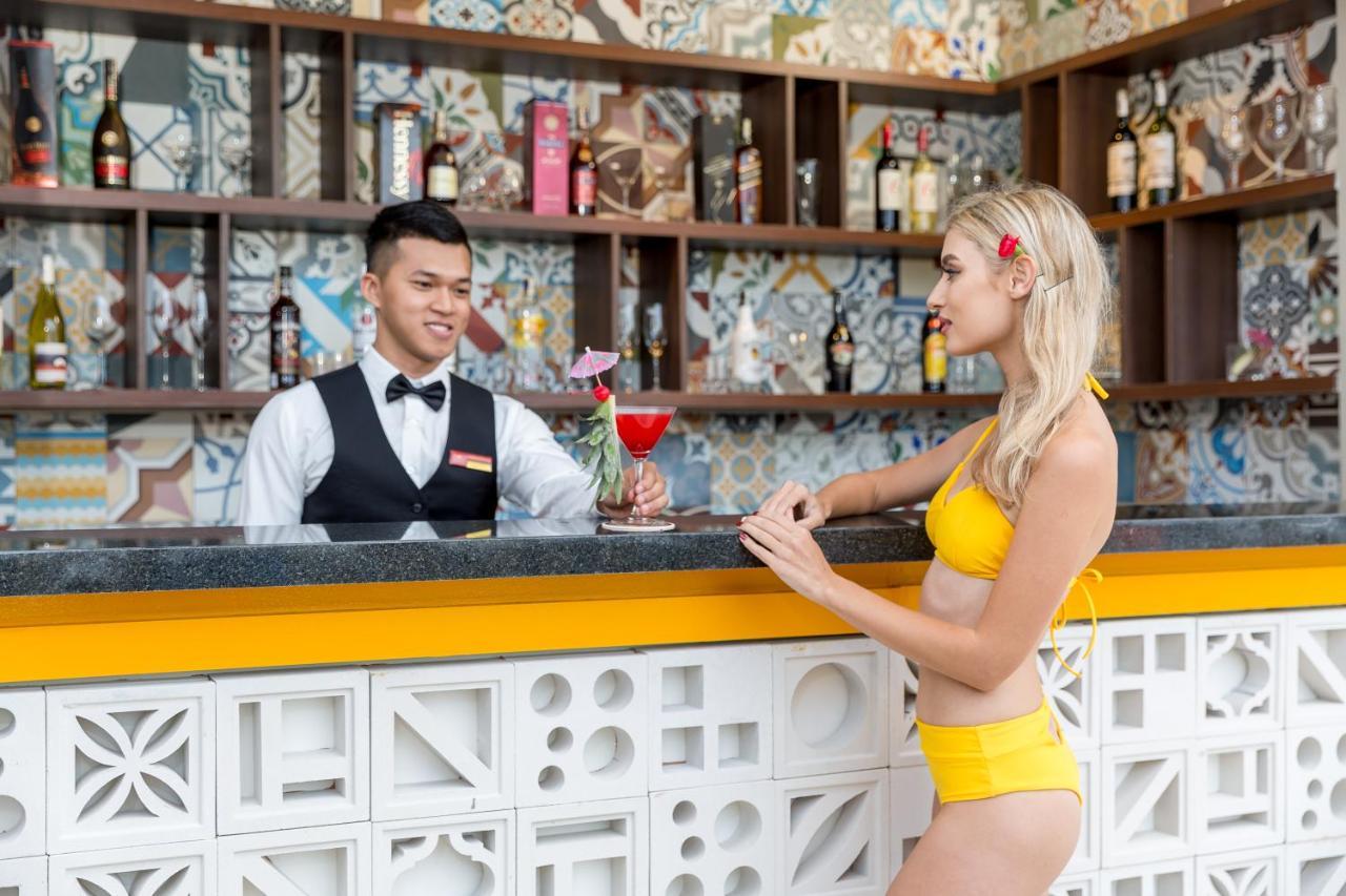 Val Soleil Hotel Дананг Екстериор снимка