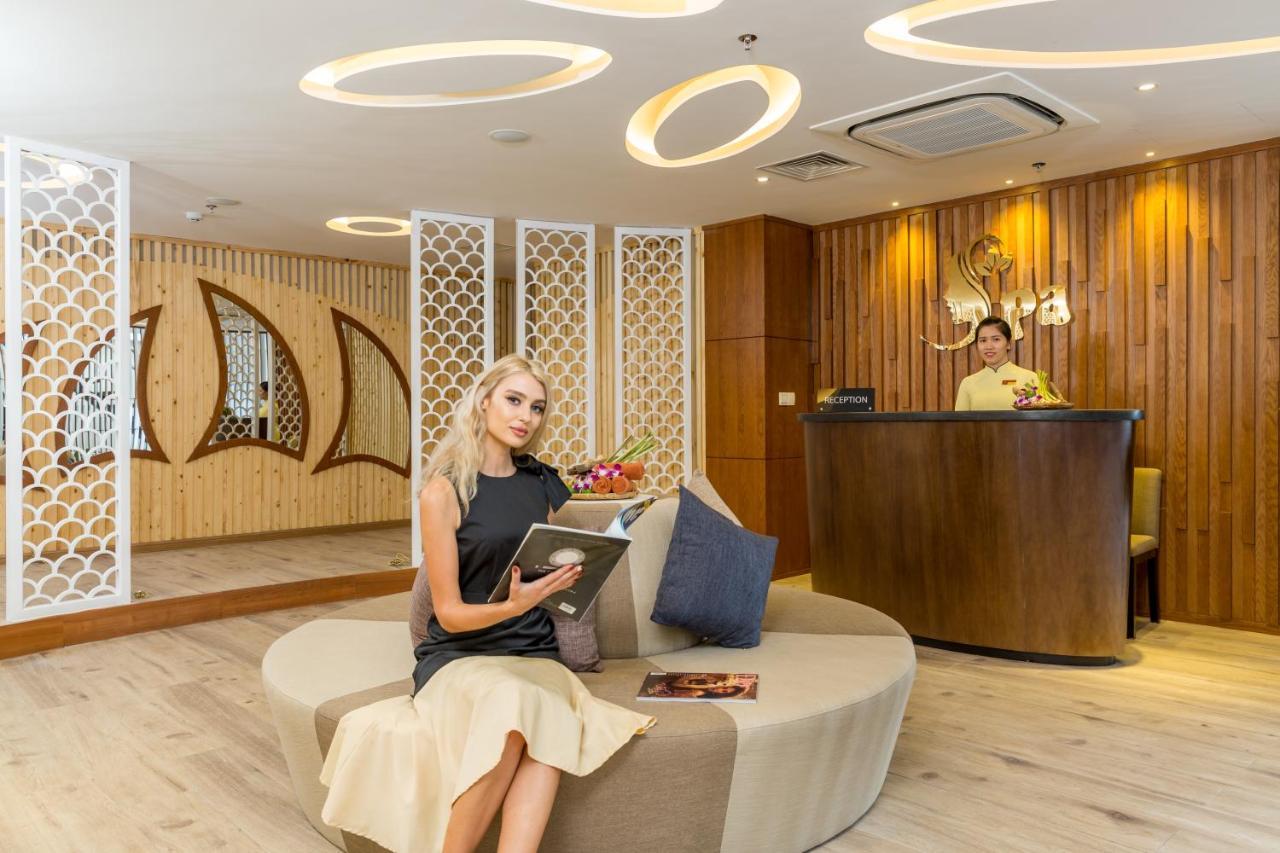 Val Soleil Hotel Дананг Екстериор снимка