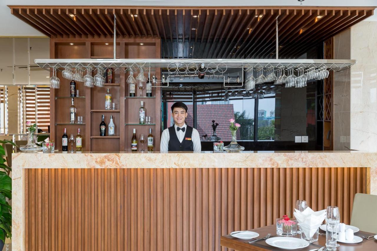Val Soleil Hotel Дананг Екстериор снимка